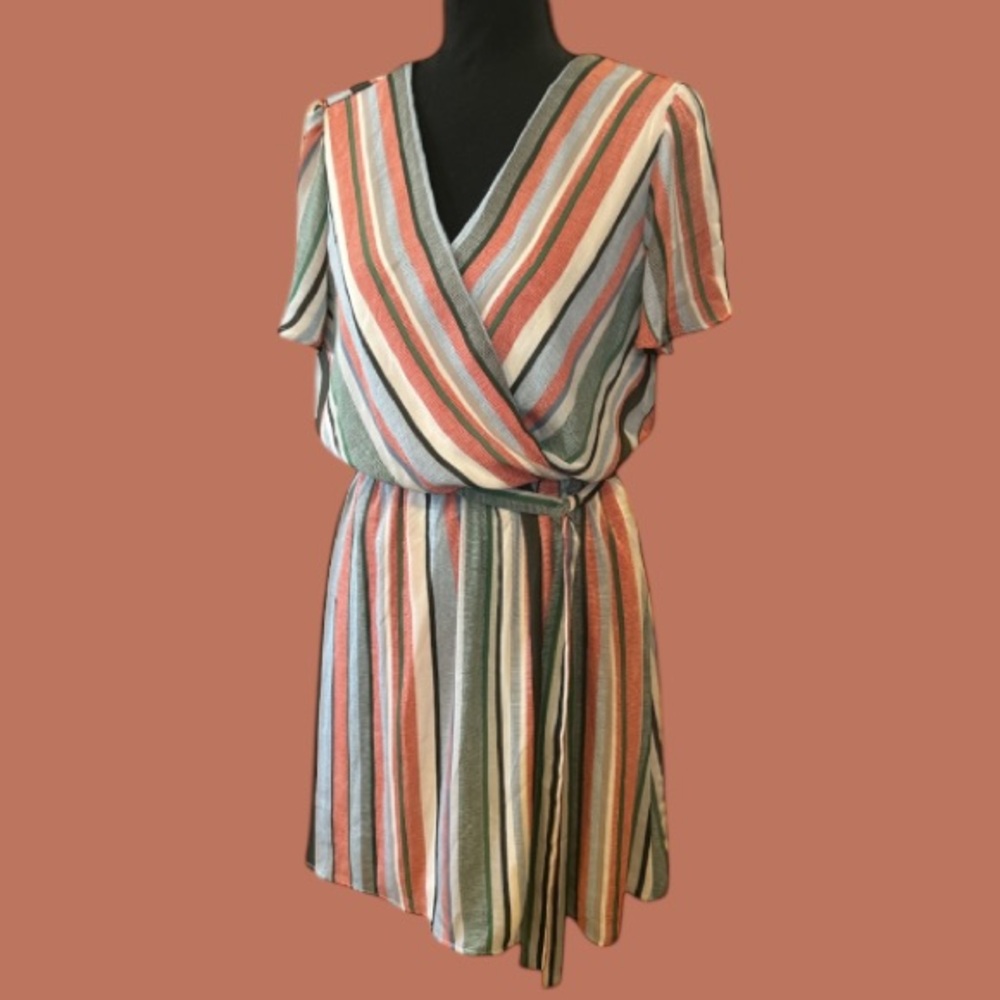 🔥AS U WISH! GORGEOUS MULTI-COLORED STRIPED FAUX WRAP DRESS! TIE WAIST!